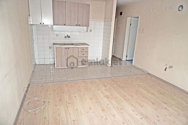 Çiğli Evka 5 De Satılık 2+1 Acık Muftak Daire Çiğli Serkan Dan 5