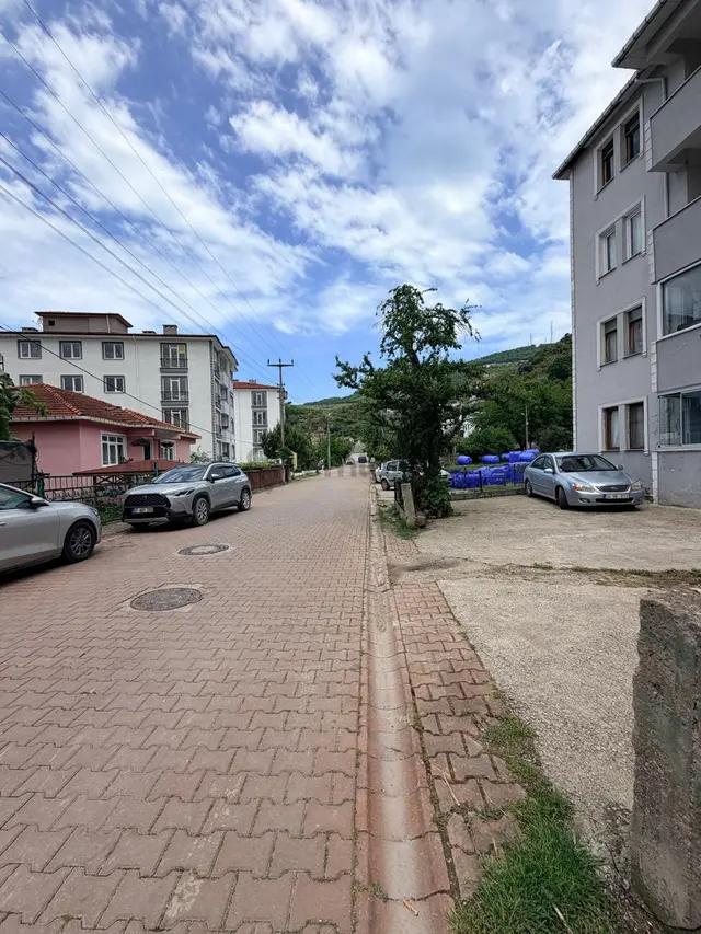 Cide Demirtaş Emlaktan Satılık 2+1 Daire 3