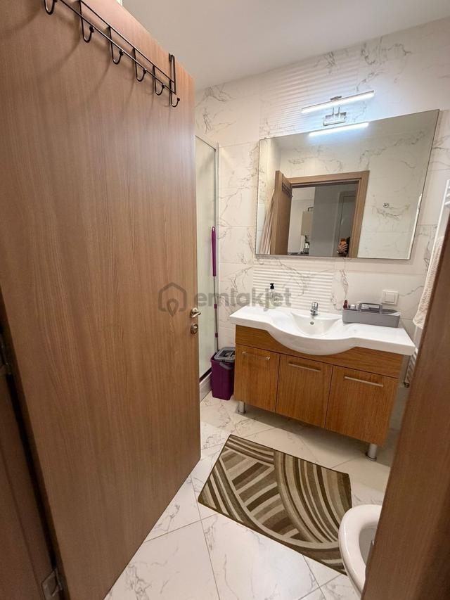 İzmir Yenitepe Sitesinde 1+1 Satılık Daire 5