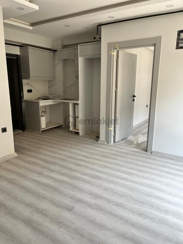 Acil Buca Uçanyola Yakın Arakat Sıfır Daire 2