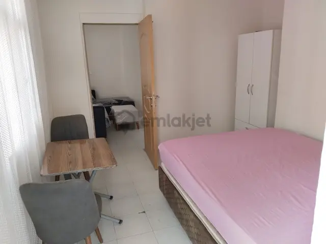 Adana Çukurovada Beyazevlerde İller Bankası Çivarında Eşyalı 1+1 Kiralık Fırsat Daire 2