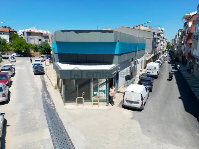 Balçovada Kurumsal Kiracılı Yüksek Getirili Ticari Yatırım 5