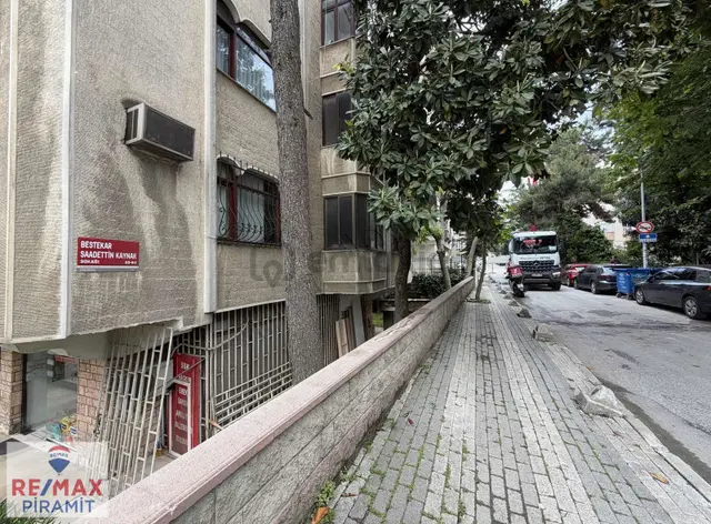 Altunizade Acıbadem Hastanesine Komşu Fırsat 3+1 Kiralık 2