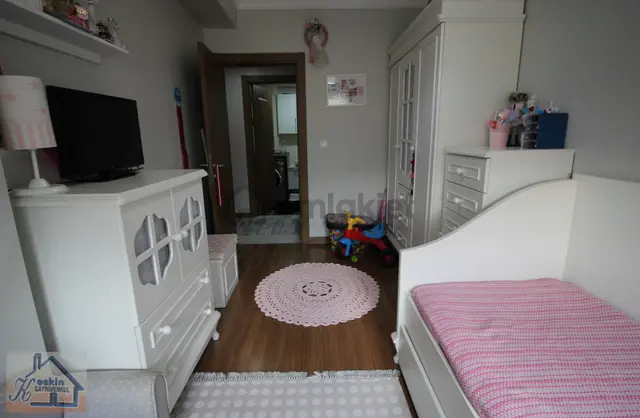 Yıldızpark Modern Sitesi'nde Satılık 2+1 Daire - Ebeveyn Banyolu 2