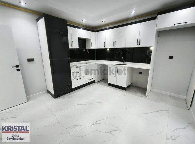 Emekte Satılık Sıfır 3+1 Arakat Daire Emekte Satılık Sıfır 3+1 Arakat Daire