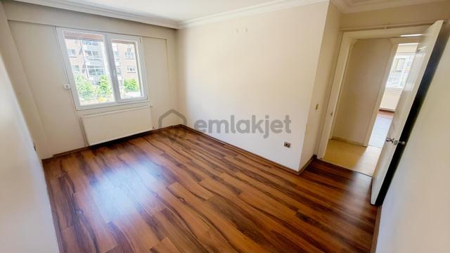 Maliyeciler Mh Asansörlü Doğalgazlı Bakımlı Ferah Kiralık Daire 4