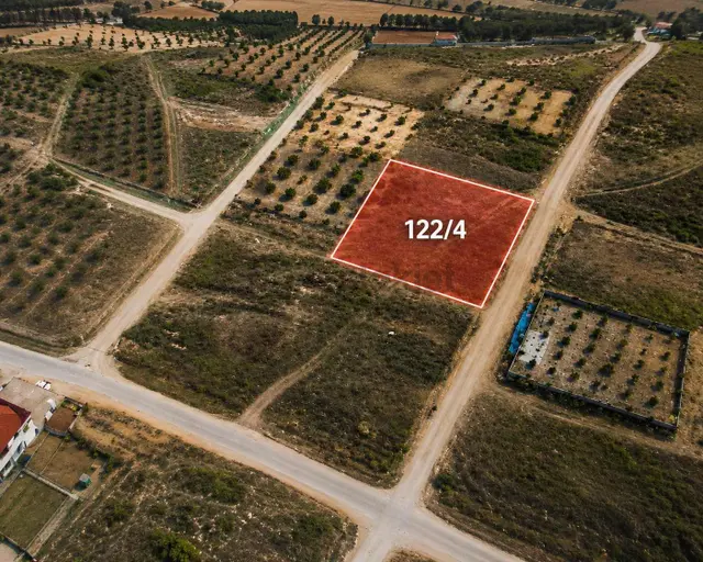 Yatırımlüx'den Villalık 470 M2 Arsa 1