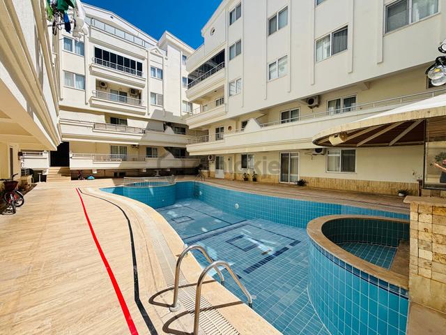 Didim Efeler'de Site İçerisinde 2+1 Yazlık Daire