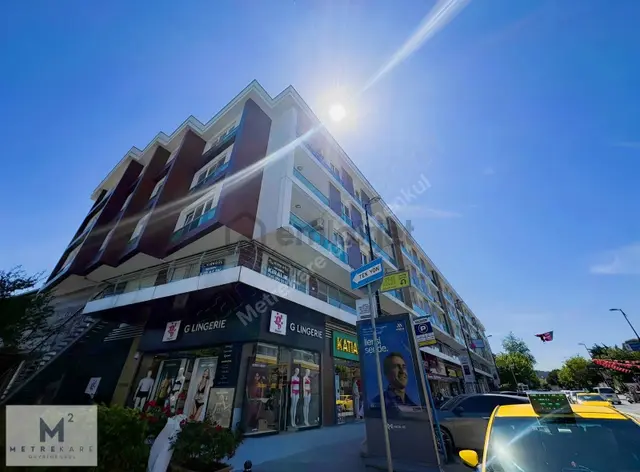Göktürk Suıtes'te İstanbul Caddesi Üzeri Eşyalı 1+1 Kiralık 3