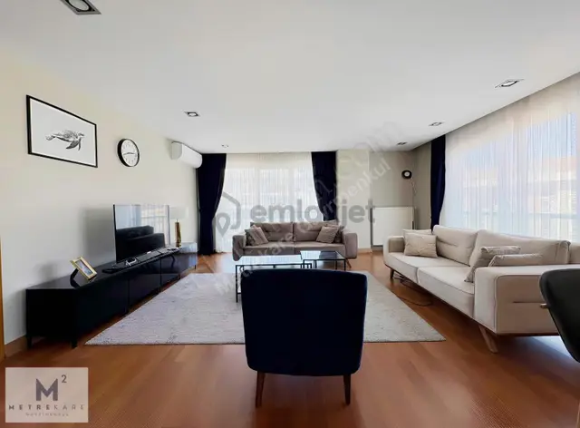 Göktürk Suıtes'te İstanbul Caddesi Üzeri Eşyalı 1+1 Kiralık 2