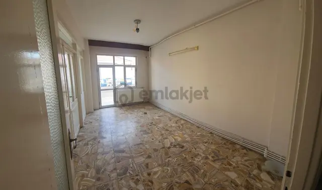 İzmir Menemen Merkez’de Geniş Ve Ferah 3+1 Kiralık Daire 5