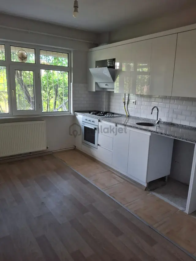 Adalet Gold Group Emlak'tan Gaziosmanpaşa Mahallesinde 2+1 Kiralık Daire Doğalgazlı Uygun Fiyata 1