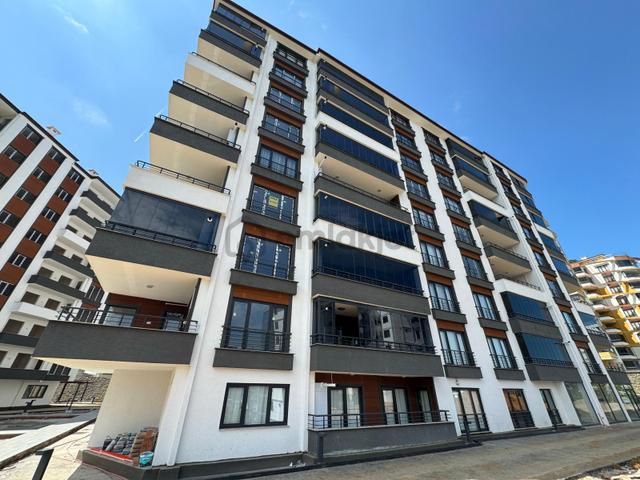 Trabzon Yalıncak'ta Kiralık 4+1 Sıfır Daire 2