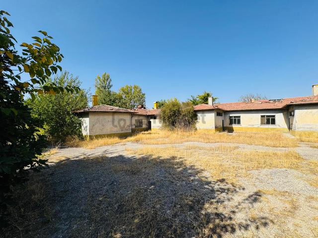 Adıyaman Gölbaşı Akçakaya’da Ana Yola Sıfır 7.650 M² Satılık Yatırımlık Tarla 3