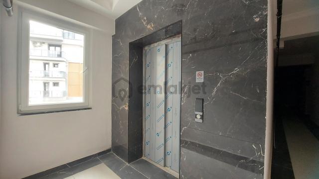 Bağçeşme Site İçi Satılık Asansörlü Havuzlu 2+1 Dubleks Daire 2