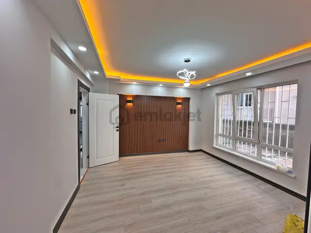 Dikimevi Metroya Yürüme Mesafesinde Full Yapılı 3+1 Satılık Daire 3