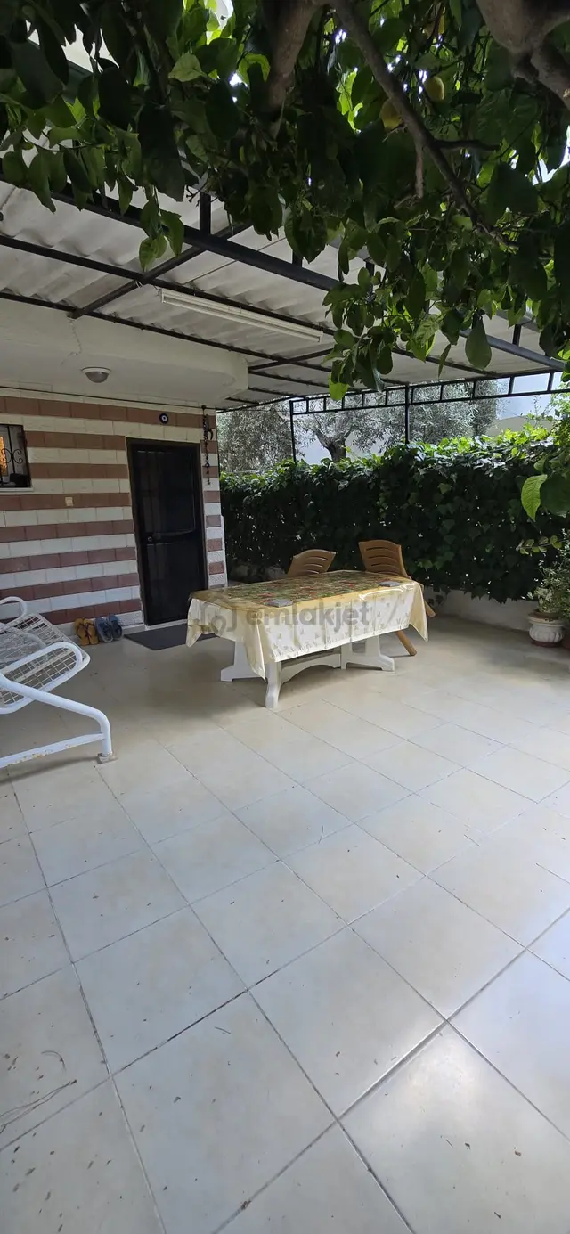 Didim Altınkum'da Denize 150m, Geniş Bahçeli İkiz Villa (eşyalı) 2