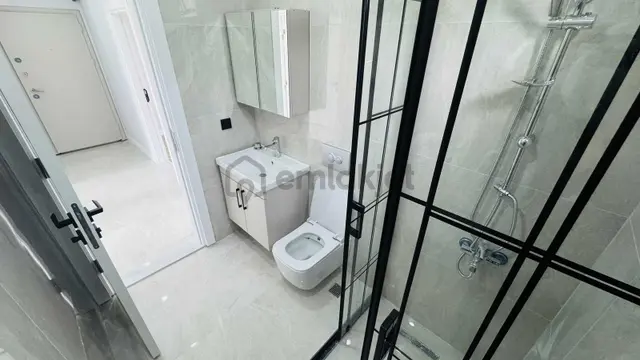 Bağlarbaşı Mah. Tuzla Cad. Yakını 2+1 95m2 Lüks Arakat 2