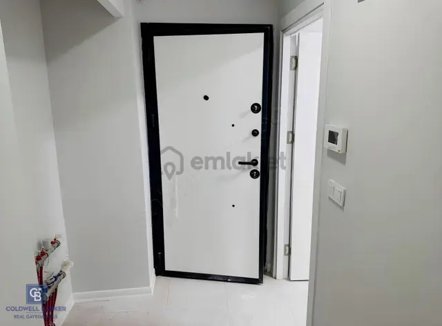 Ümraniye Atatürk Mahallesi Kırım Sokak Kiralık Sıfır 2+1 Daire 3