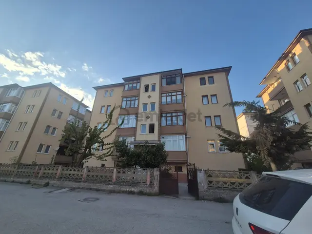 Safranbolu Yeni Mah. Şehir Merkezinde Satılık 3+1 Daire 2