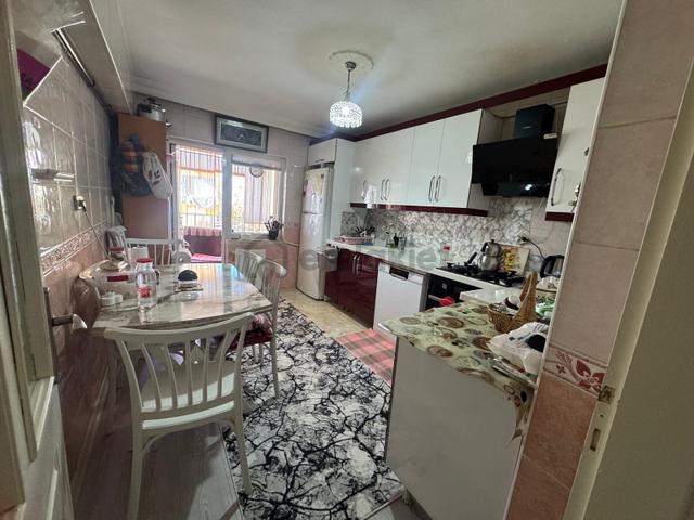 Hayal'den Akşemsettin Mah'de 3+1 Ara Katta Bağımsız Ön Cephe Geniş Daire 4
