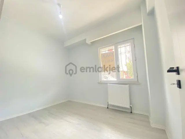Delfa Gayrimenkulden Köşemde Kiralık 2+0 4