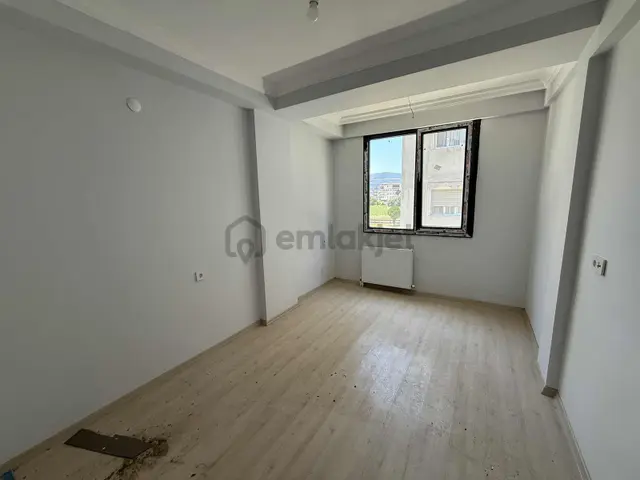 Tepeköy Mah. 1+1 50m² Yatırımlk Fırsat Ara Kat Daire İzban Mevki 4