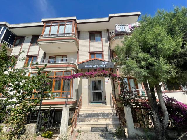 Yalova Merkez Şahane Konumda 5+1 Ters Dubleks 200 M2 Satılık Daire 4