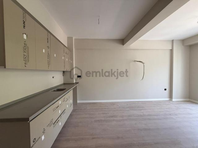 C21 Cius; Hastane Caddesinde Satılık Sıfır 1+1 Daire & Ofis 5