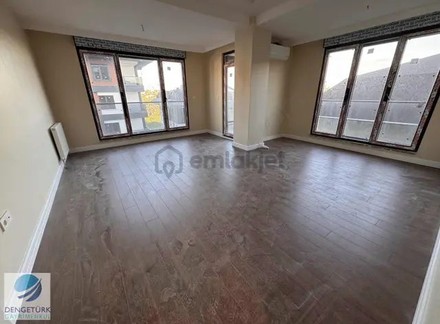 Çengelköy Bahçelievler 4+2 Kiralık Dublex Daire 3