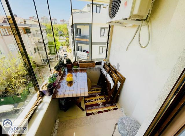 Çekmeköy Mimar Sinan Yeşilkayalar Cad.4+2 Dubleks Daire 4