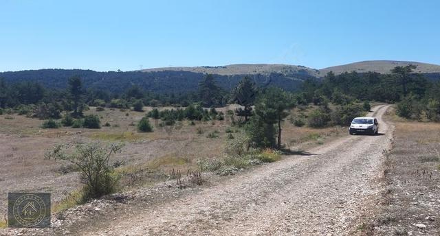 Karamurat Gölü-sarot Otel Manzaralı Çift Yollu 7624 M Arazi 2
