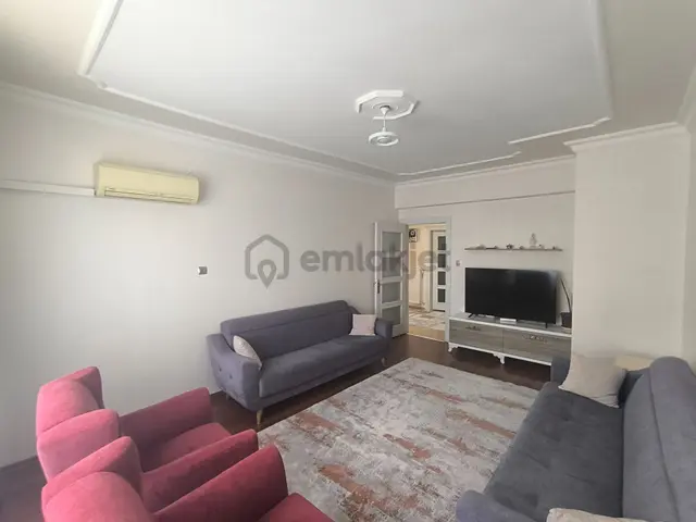 Adıyaman Cumhuriyette 3. Ç. Yolu Üzeri Satılık 4+1 Ferah Daire 5