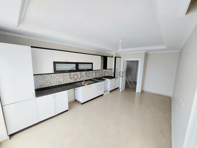 Vesta'dan Ara Kat (4+1)en Özel Konumda Bakımlı Geniş Ferah Daire 3