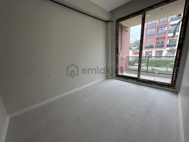 Safran Yolunda Yeni Butik Site İçinde Arakat 1+1 Kiralık Daire 2