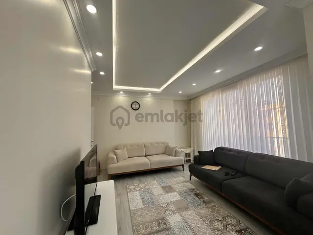 Satılık Esenevler Mah. 2+1 Açık/kapalı Oto Parklı Daire