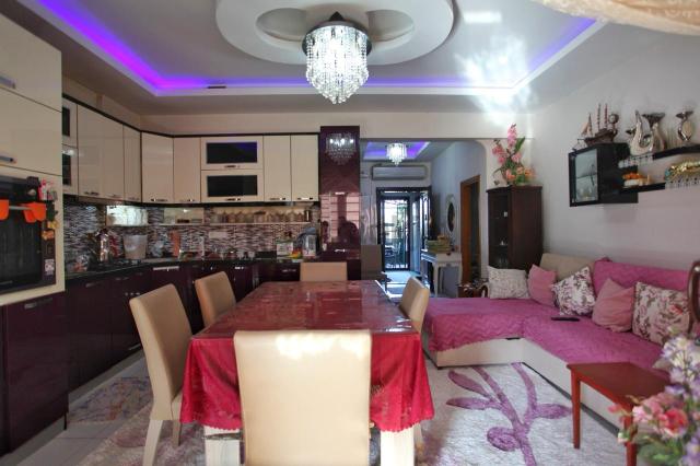 Önder Sağlam Dan Lara Güzeloba Da Satılık 5+2 Villa 5
