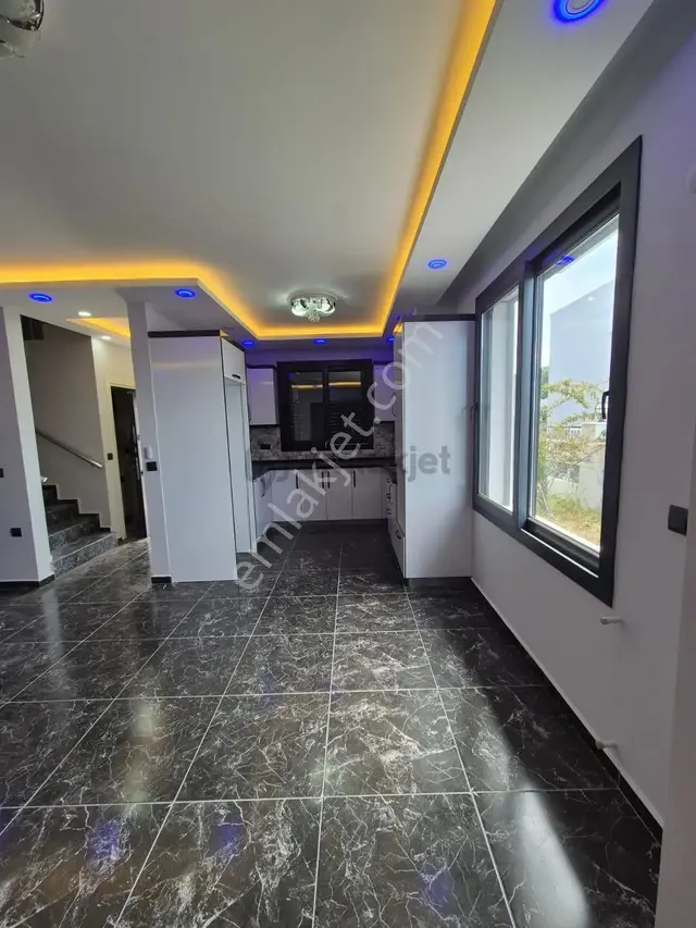 Çağlak İnşaattan Doğa Ve Deniz Manzaralı Merkezde 4+1 Lüx Villa 3