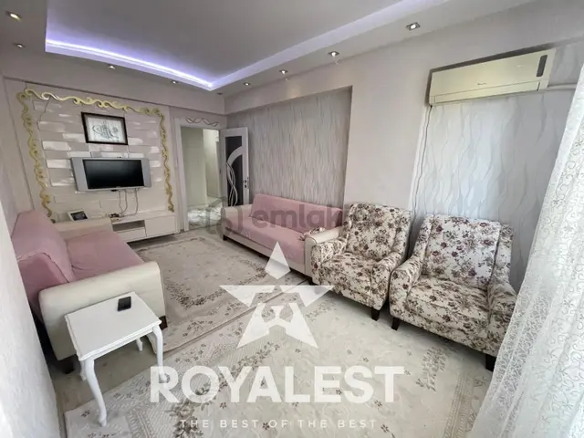 Royalest'ten Ara Kat Önü Açık Park Cepheli Çok Geniş Oturumlu 3