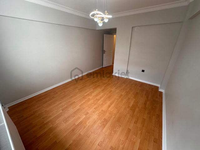 General Zeki Doğanda Natoyolu Yakını 3+1 Masrafsız 110m2 Daire 4