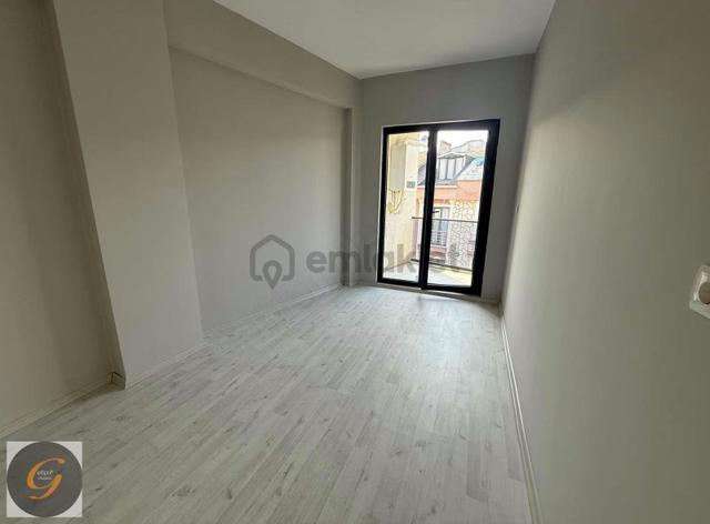 İnegöl Merkezde Kiralık 2+1 Sıfır Daire 4