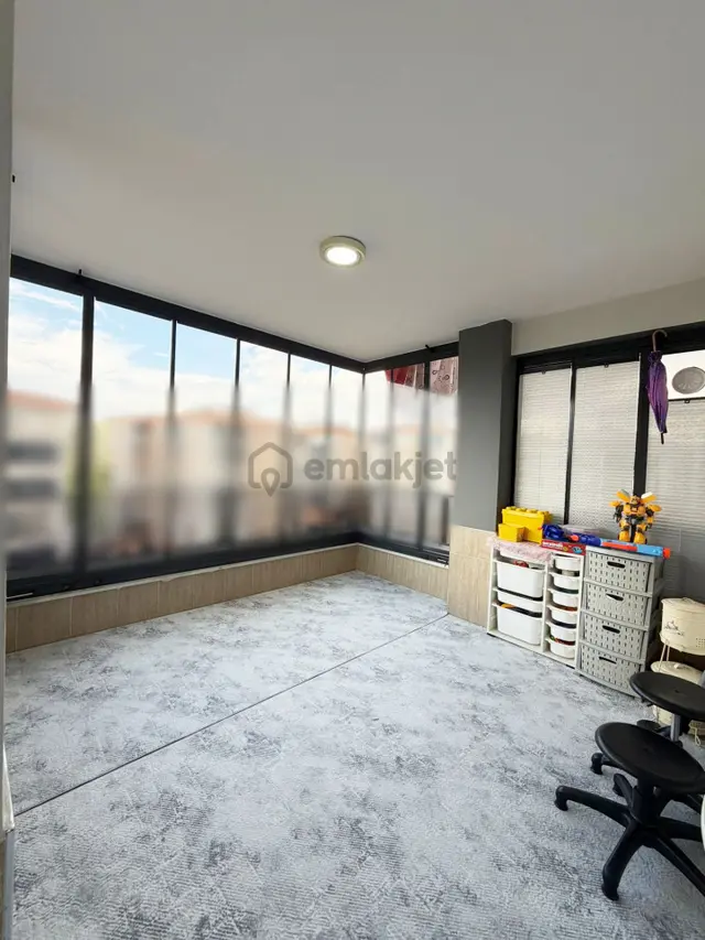 Belkız'da Cadde Üzeri Arakat Geniş Cam Balkon Masrafsz 3+1 Daire 3