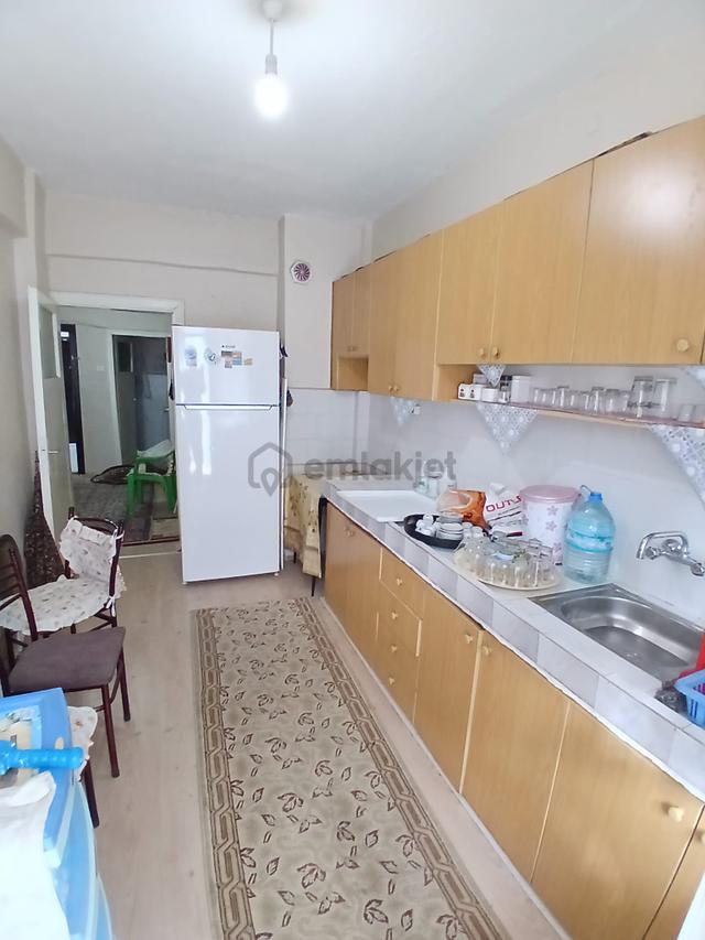 Akçay Emlak'tan Akşehir Yarenler Mahallesi Son Durak Yanında Ara Kat Satılık 2+1 Daire 5