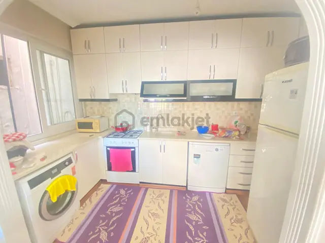 Prestij'den Kiremithane'de Asansörlü İçi Yapılı Temiz 3+1 Daire 2