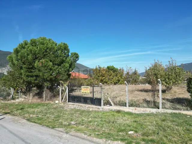 Fiyat Düştü**kupon Arsa**villalık Yerden** Önü Açık 2