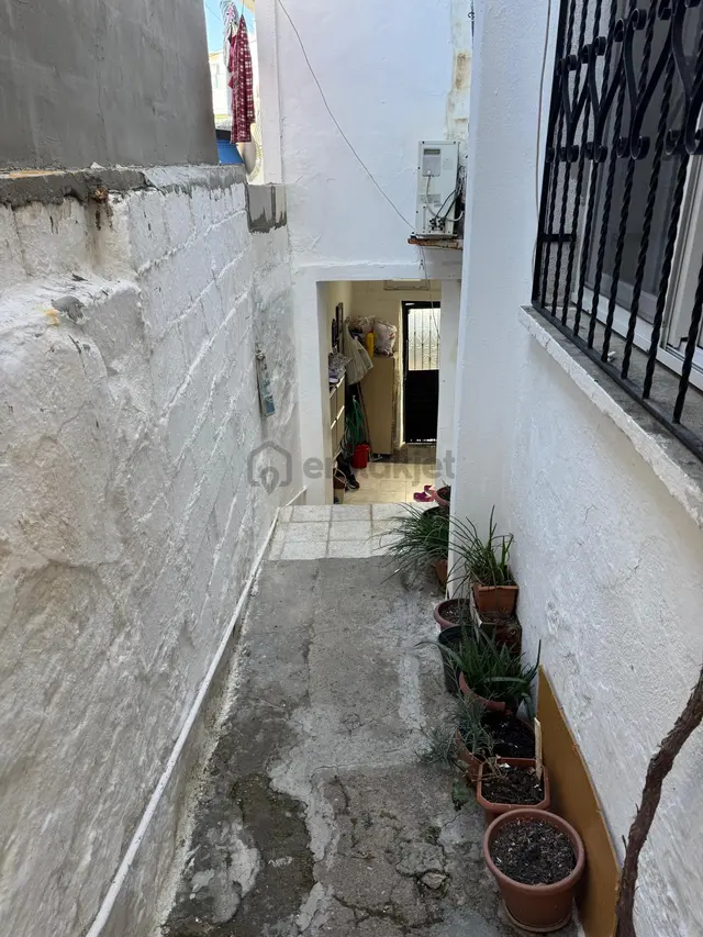 Ayvada'dan Ayvalık Merkez’de Tek Tapudan 3 Ayrı Girişli 3. Kağir Rum Evi​ 3