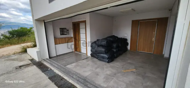 Bornova Çamdibi Mtk Sitesi Kiralık 1000 M² Komple Bina 2