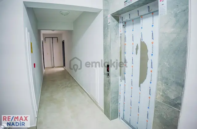 Re/max Nadir Güvencesiyle Tirebolunda Sıfır 3+1 Daıreler 3