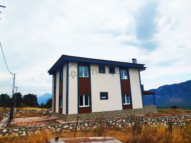Kar Emlaktan Fındıklı Yaylasında 800m2 Satılık Arsa 1