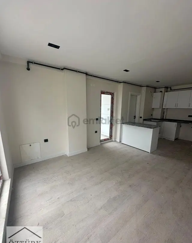 Atakum Nişantaşı Cad.cephe Geniş Lüks Satılık1+1 3